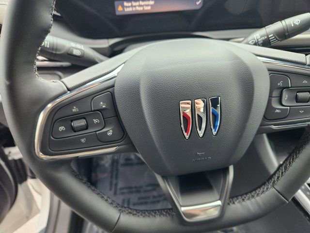 New 2026 Buick Envista Avenir image 17