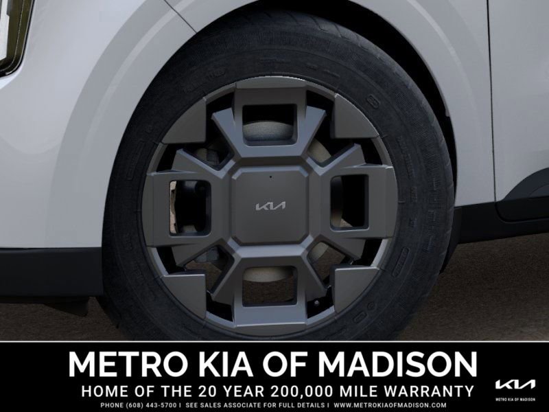 New 2026 Kia Carnival EX image 9