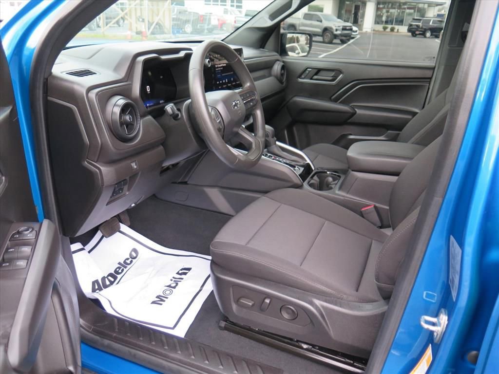 Used 2023 Chevrolet Colorado Trail Boss w/ Advanced Trailering Package image 10