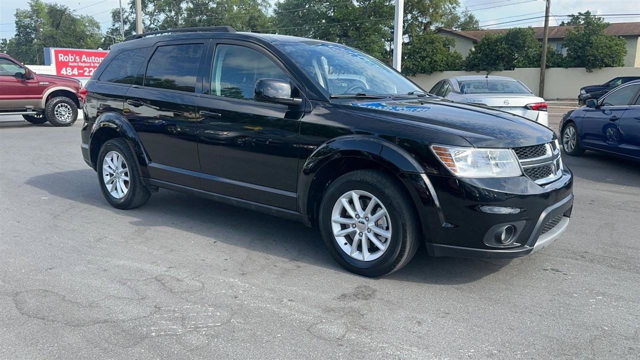 Used 2015 Dodge Journey SXT w/ Flexible Seating Group FWD image 5