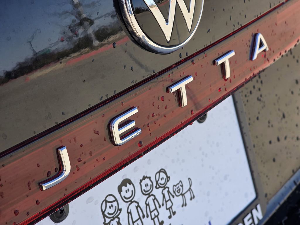 New 2026 Volkswagen Jetta SE FWD image 7