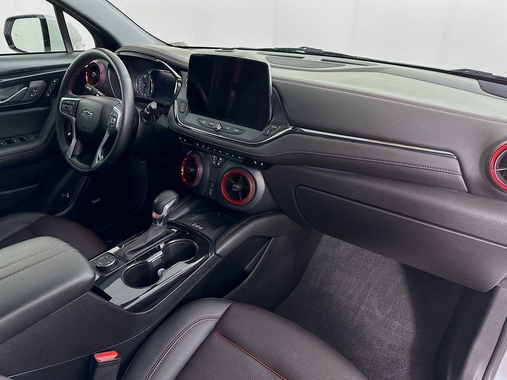 Used 2023 Chevrolet Blazer RS w/ Driver Confidence II Package AWD/4WD image 39