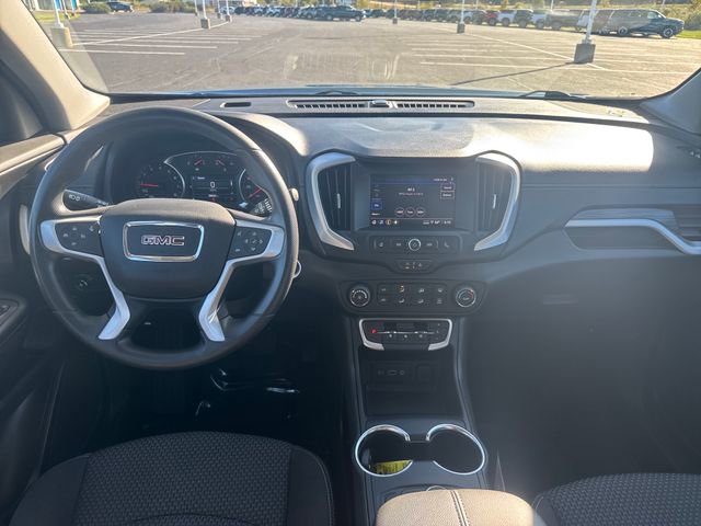 Used 2024 GMC Terrain SLE image 14