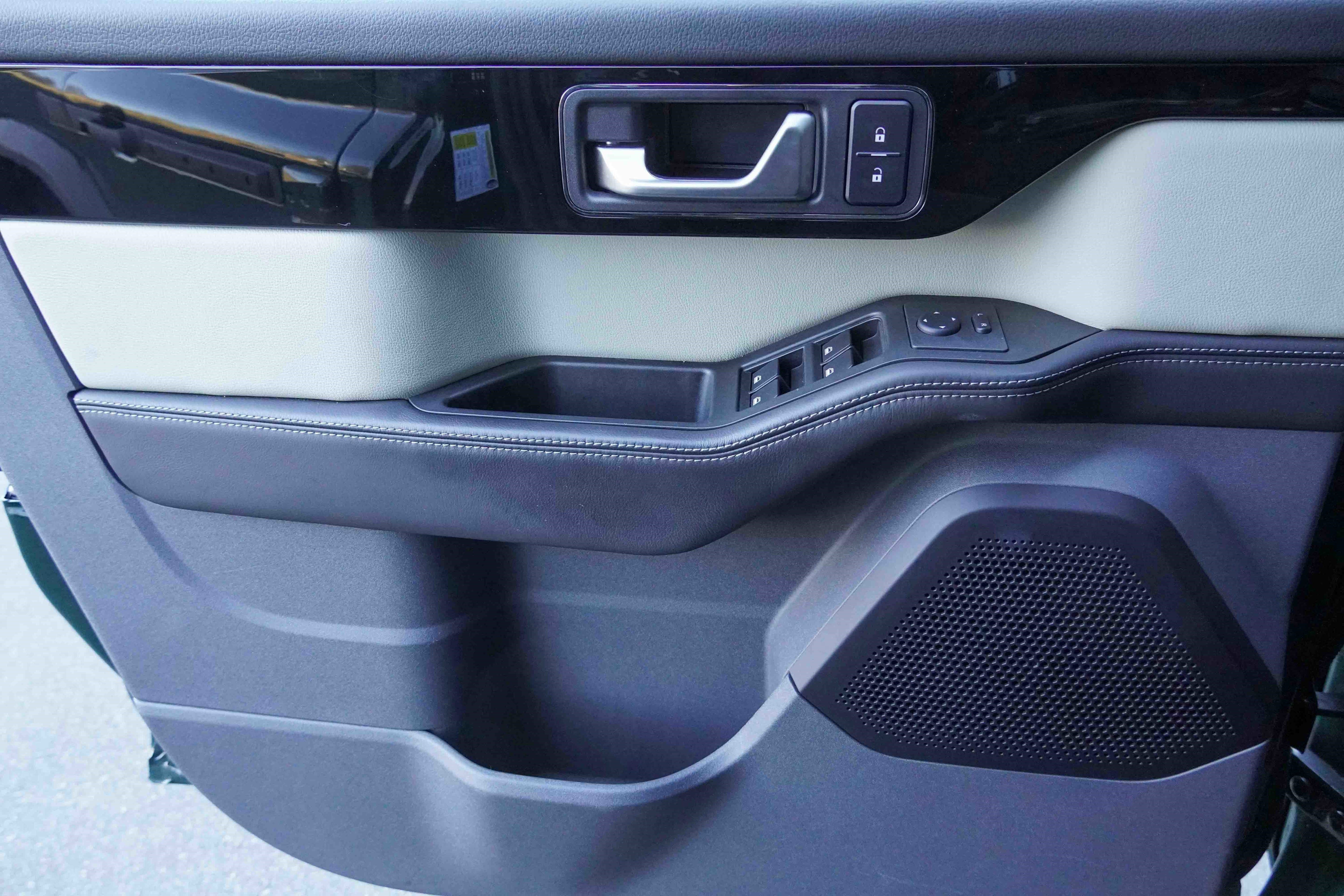 Used 2024 INEOS Grenadier image 35