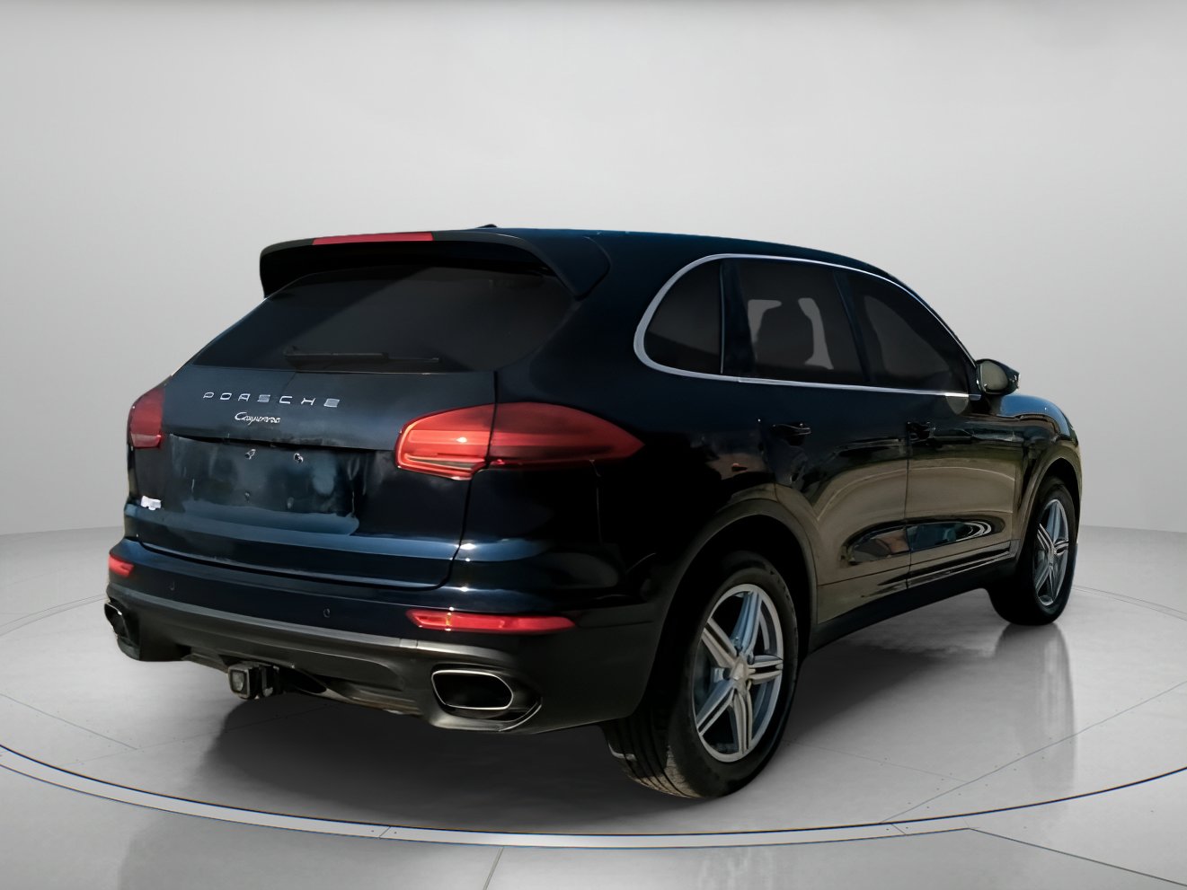 Used 2016 Porsche Cayenne image 26