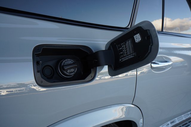 New 2026 Mercedes-Benz GLS 63 AMG 4MATIC image 16