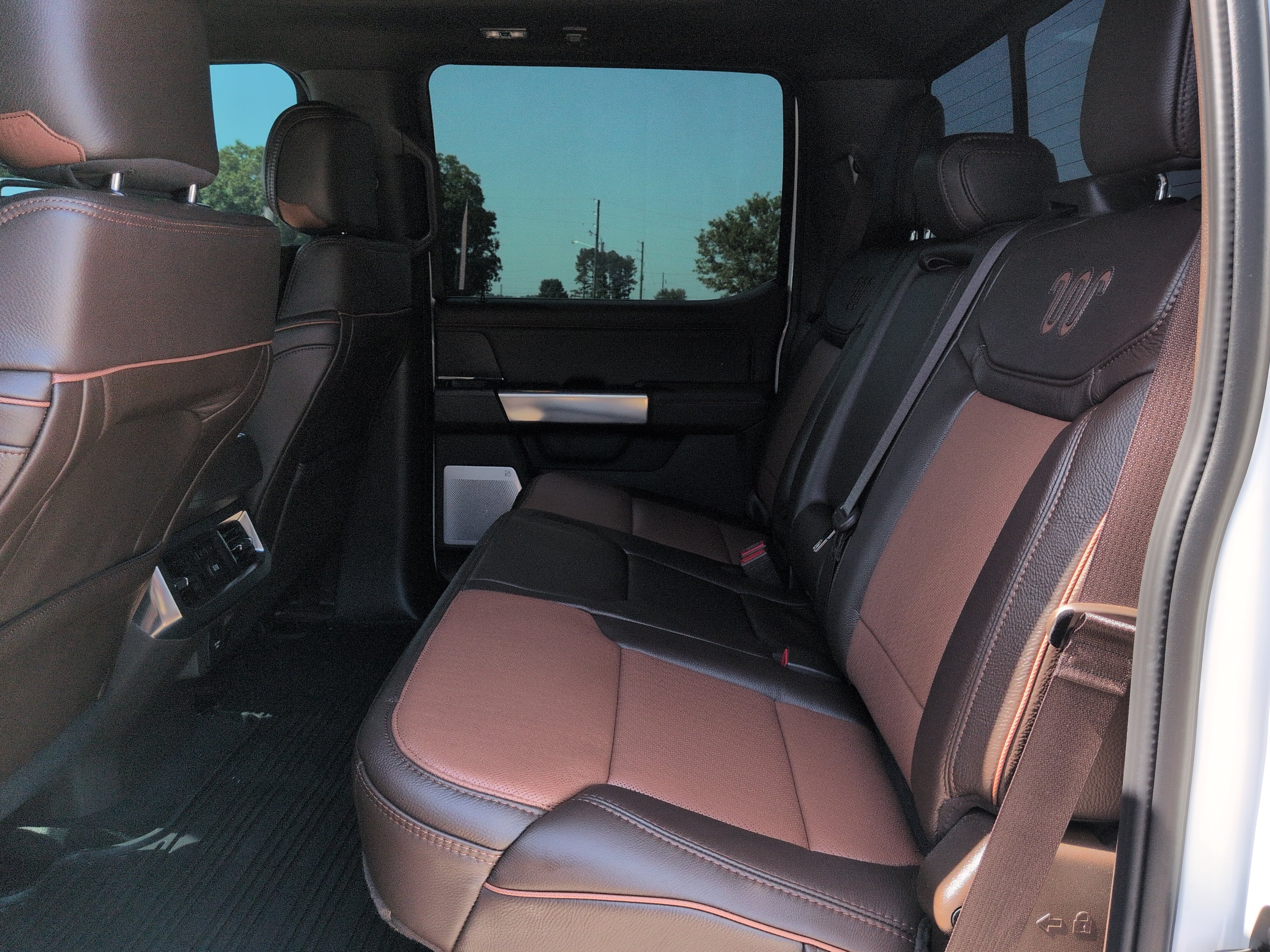 Used 2026 Ford F350 King Ranch AWD/4WD image 12