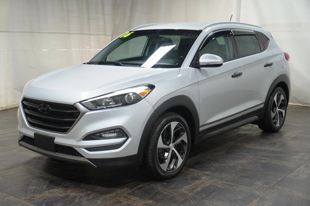 Used 2016 Hyundai Tucson Sport image 2