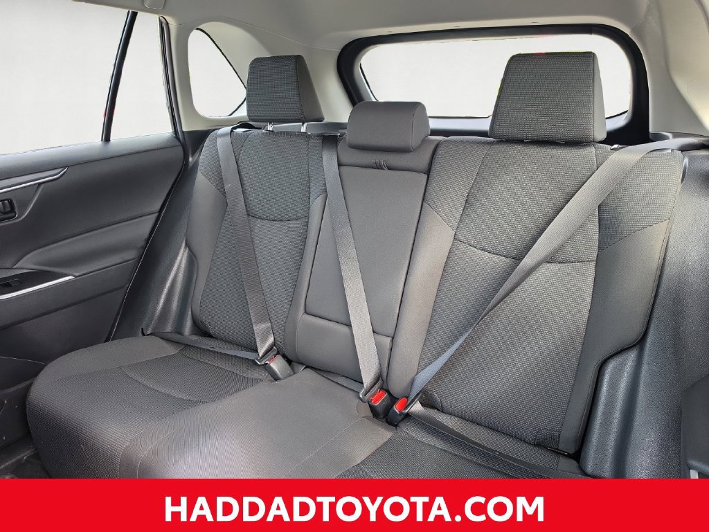 Certified 2024 Toyota RAV4 LE AWD/4WD image 15