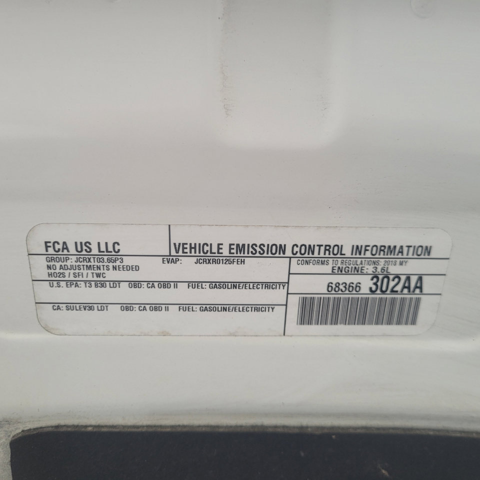 Used 2018 Chrysler Pacifica Touring Plus image 34