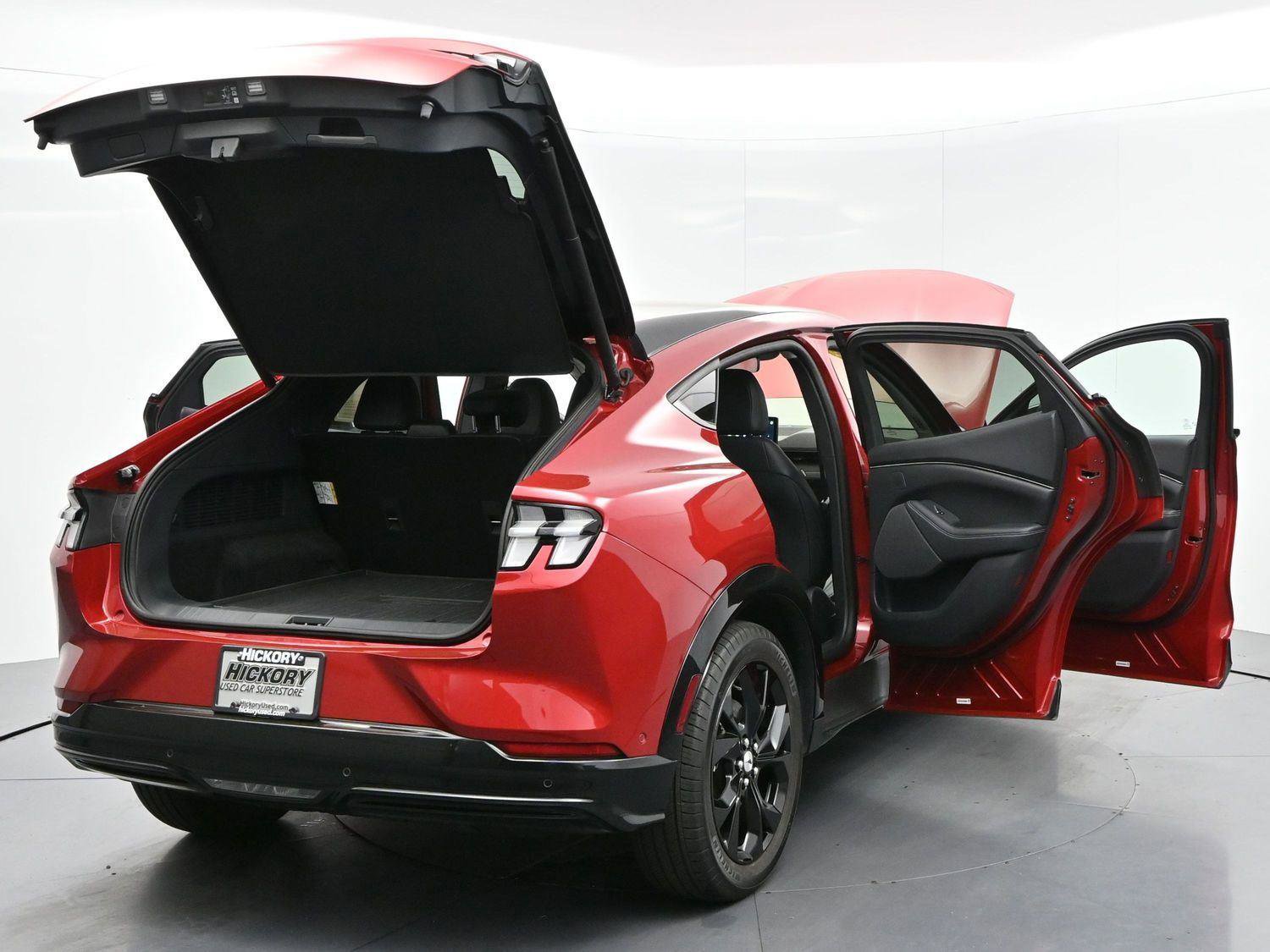 Used 2023 Ford Mustang Mach-E Premium image 43