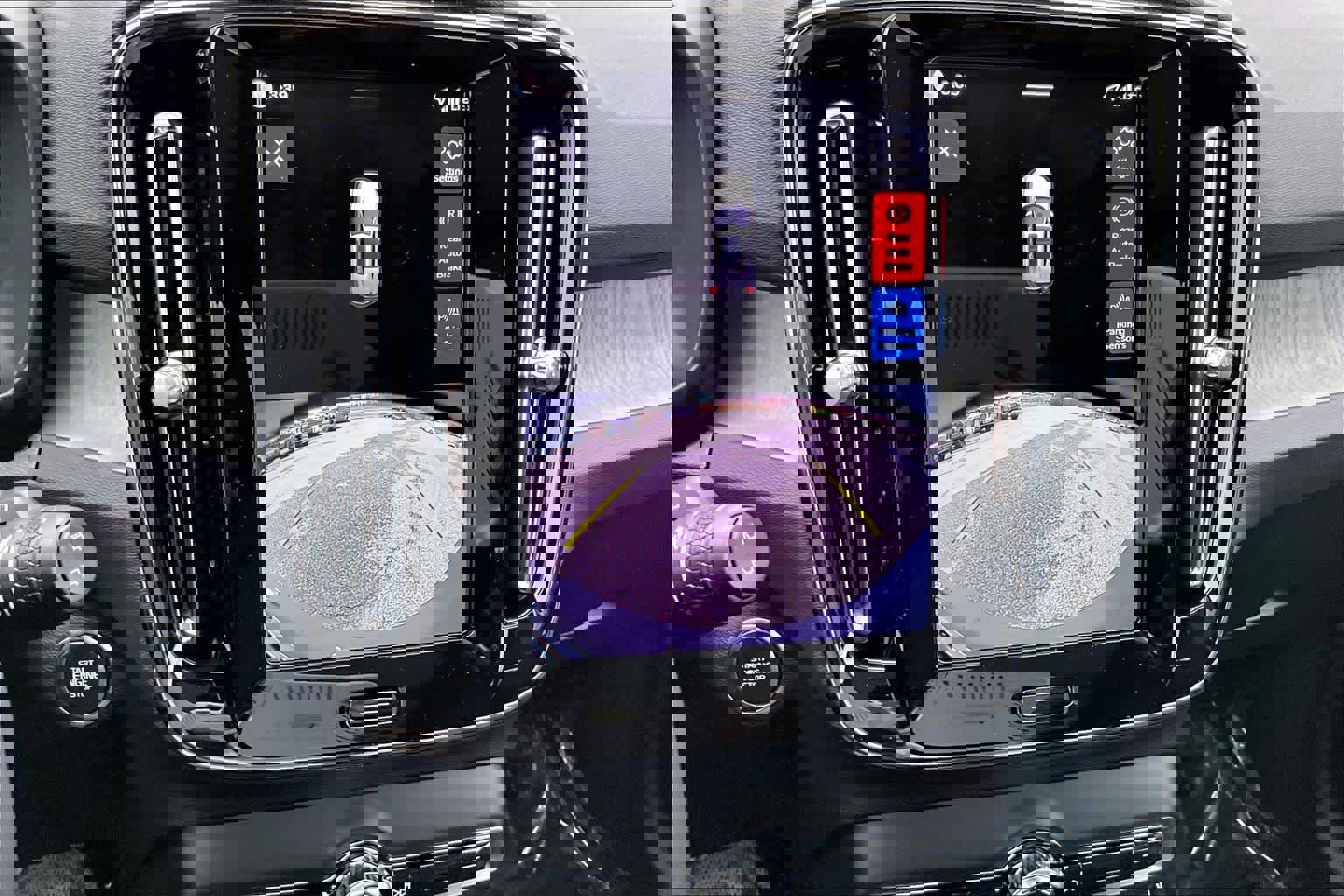 Used 2026 Volvo XC40 B5 Core w/ Climate Package image 26