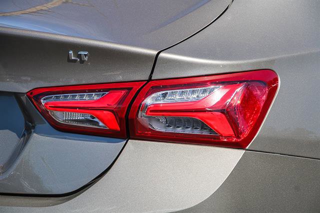 Used 2022 Chevrolet Malibu LT image 10