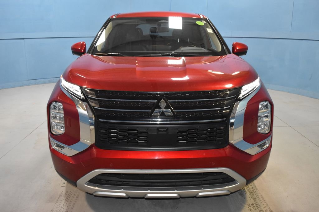 Used 2024 Mitsubishi Outlander SE image 23