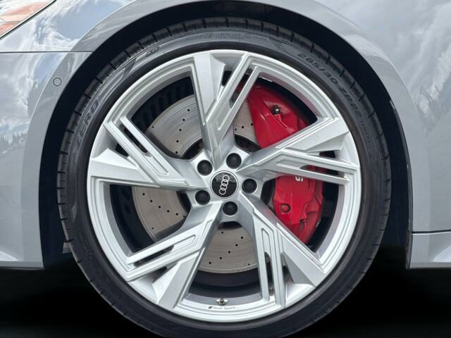 Used 2021 Audi RS 6 image 36