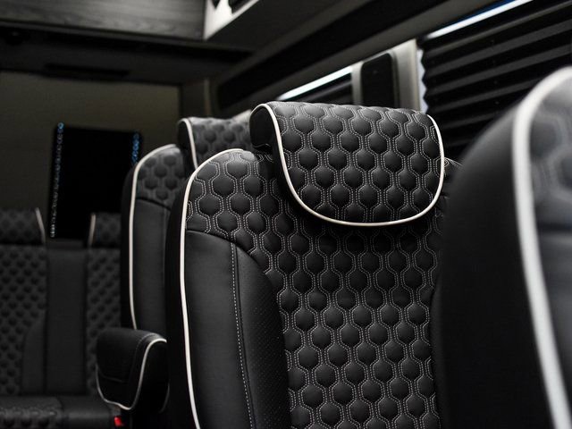 New 2024 Mercedes-Benz Sprinter 3500 image 32