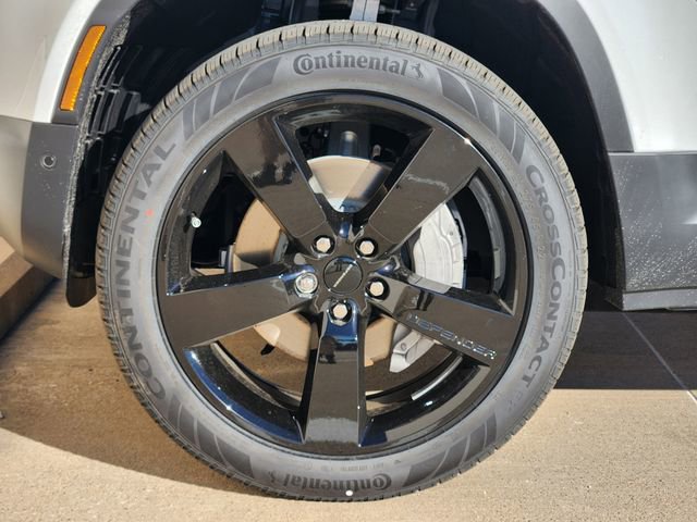 Used 2026 Land Rover Defender 130 S image 7