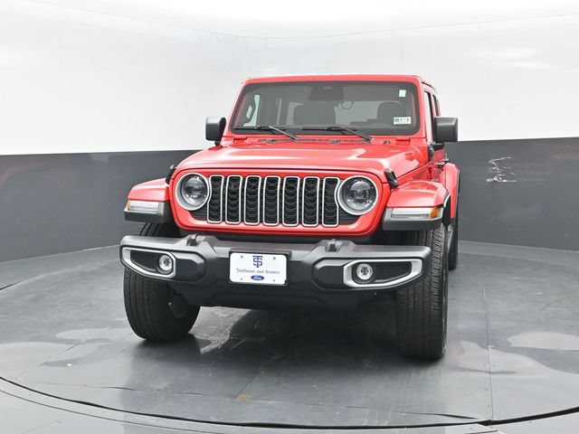 Used 2025 Jeep Wrangler Unlimited Sahara AWD/4WD image 20