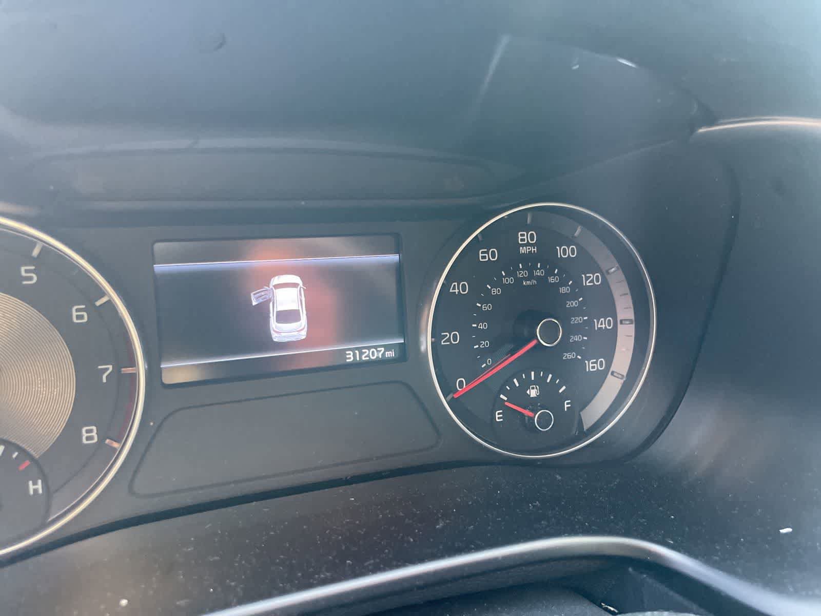 Used 2022 Kia Forte LXS FWD image 6