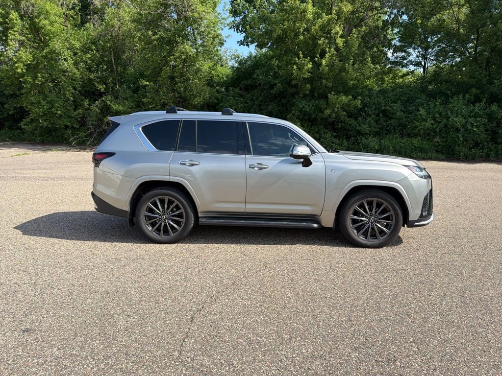Used 2024 Lexus LX 600 F Sport AWD/4WD image 21