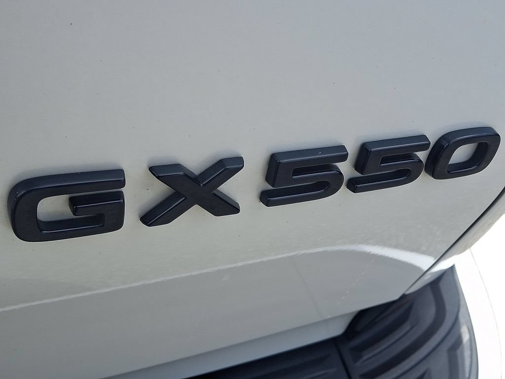 Used 2024 Lexus GX 550 w/ Cold Area Package AWD/4WD image 31