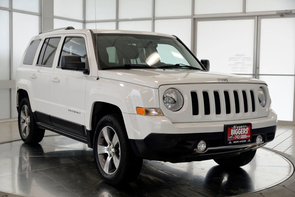 Used 2016 Jeep Patriot High Altitude AWD/4WD image 2