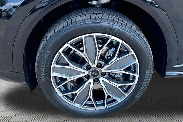 New 2026 Audi Q5 Premium Plus AWD/4WD image 8