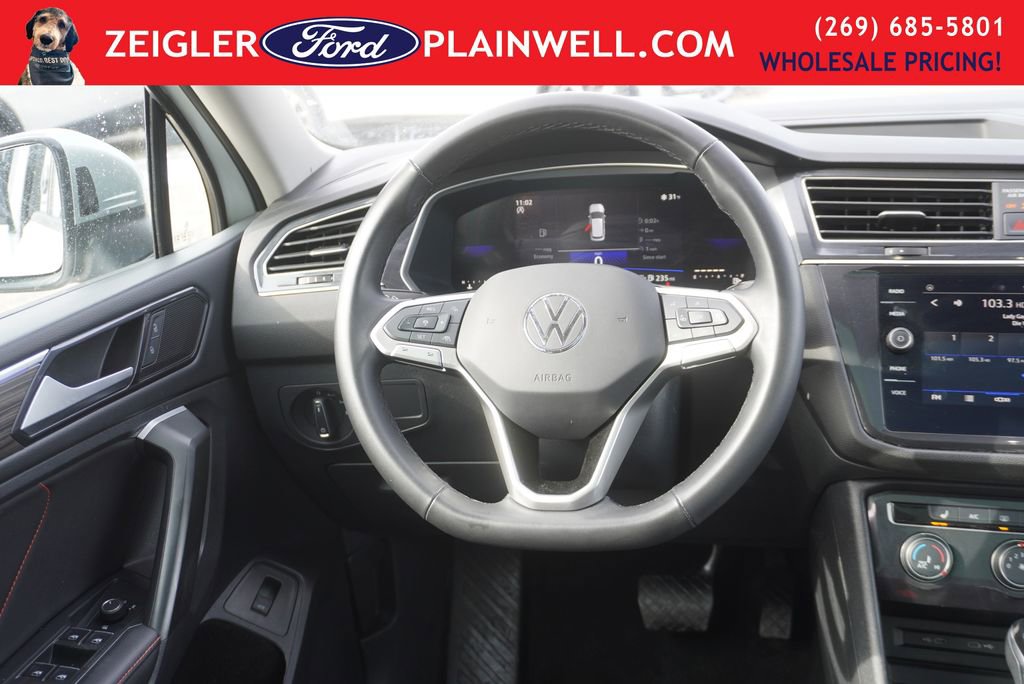 Used 2024 Volkswagen Tiguan Wolfsburg Edition image 17