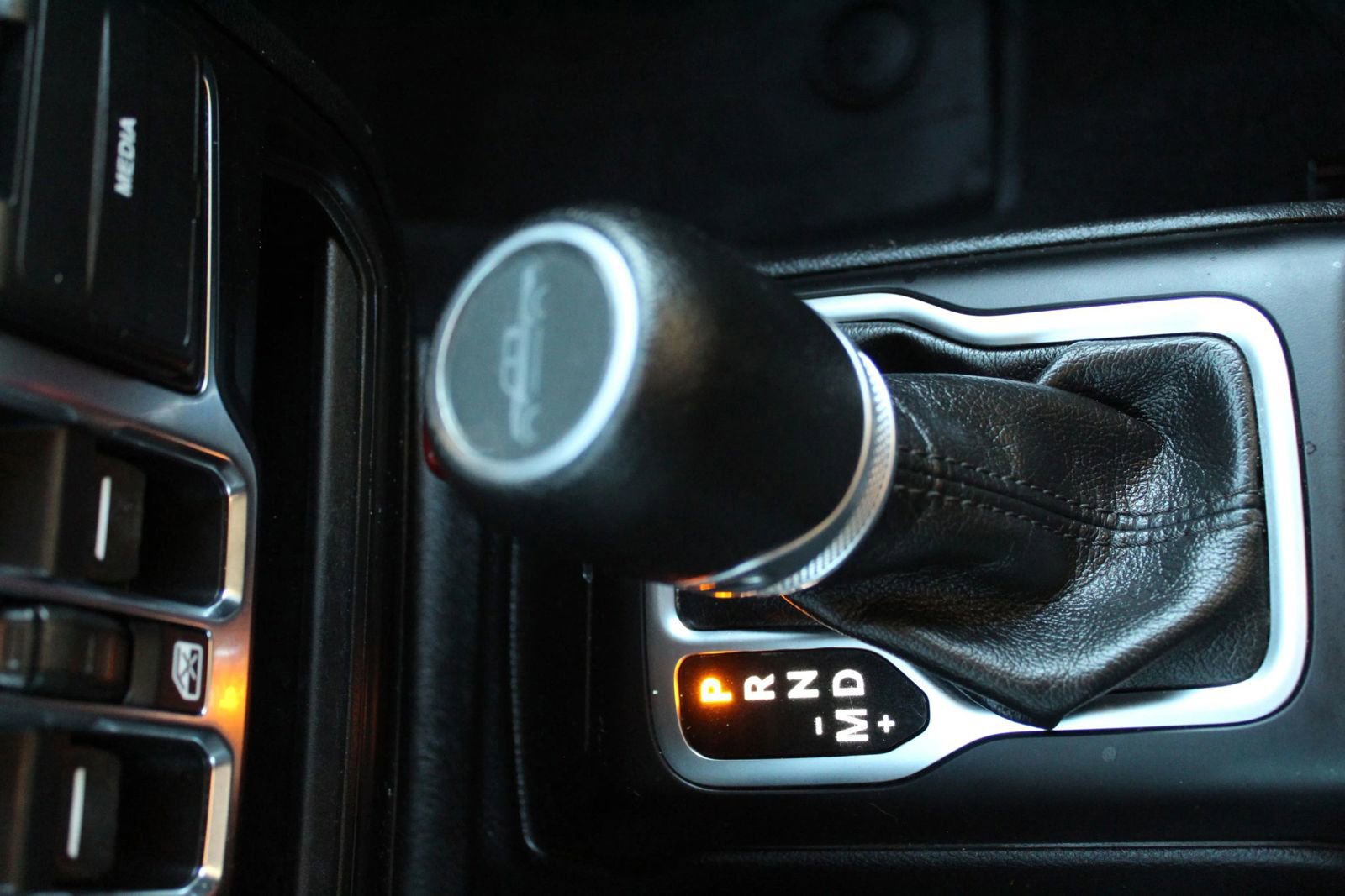 Used 2020 Jeep Gladiator Sport w/ Quick Order Package 24S image 17