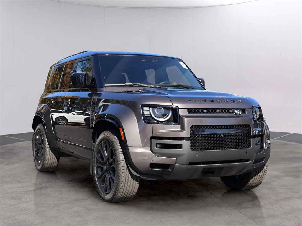 New 2026 Land Rover Defender 110 OCTA image 3