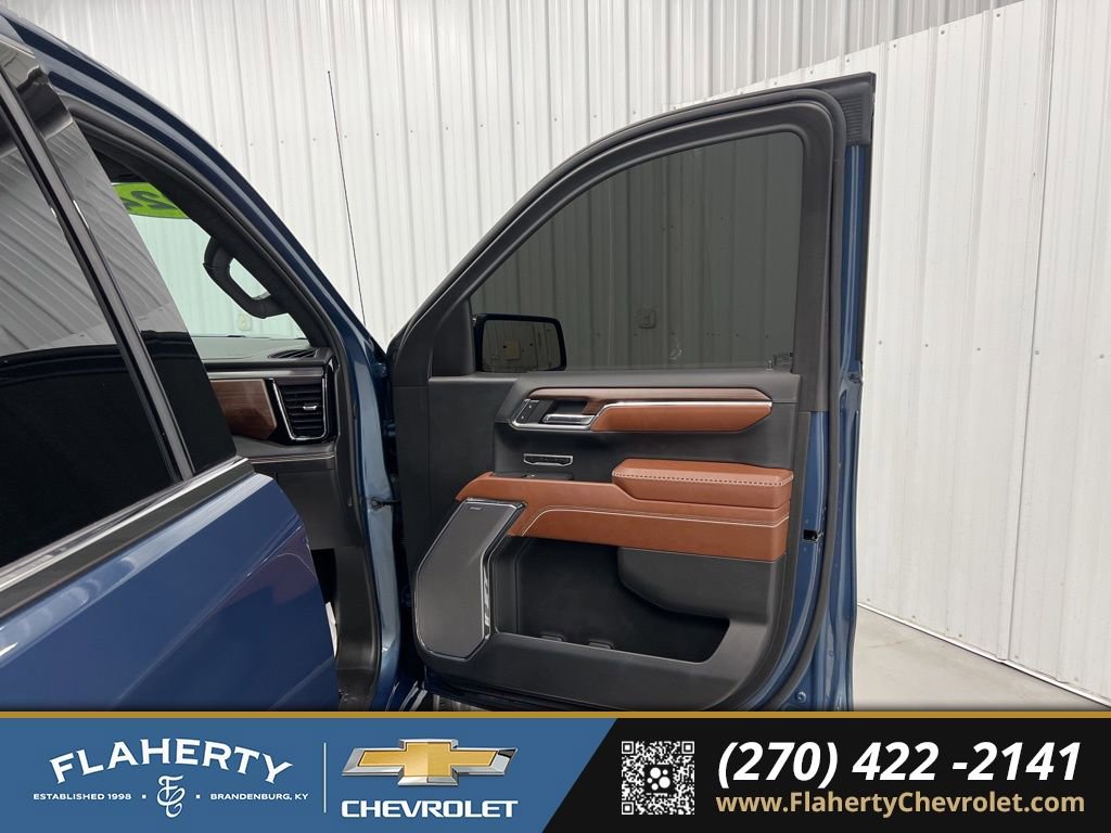 Used 2024 GMC Sierra 1500 Denali Ultimate image 14