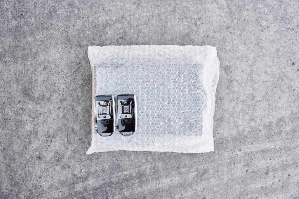 Used 2025 Rolls-Royce Phantom image 94