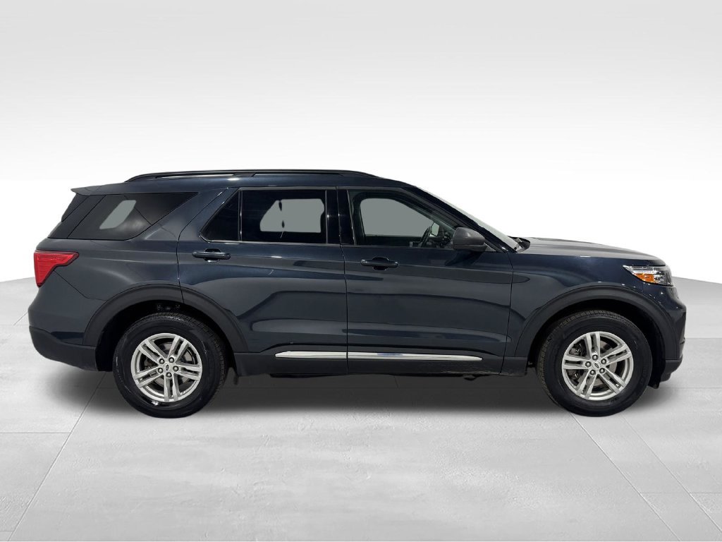 Used 2022 Ford Explorer XLT AWD/4WD image 20
