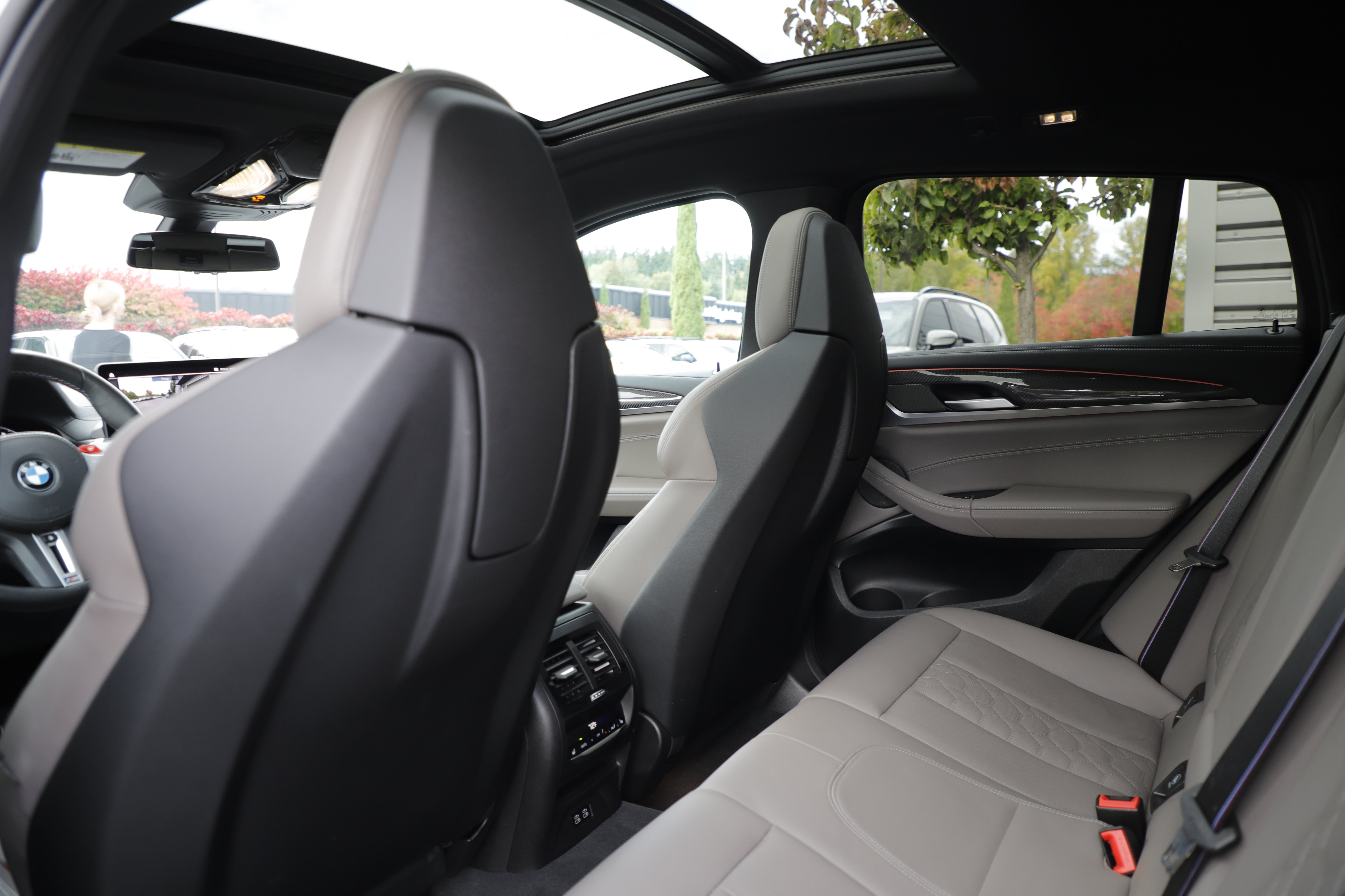 Used 2024 BMW X4 M w/ Competition Package AWD/4WD image 15