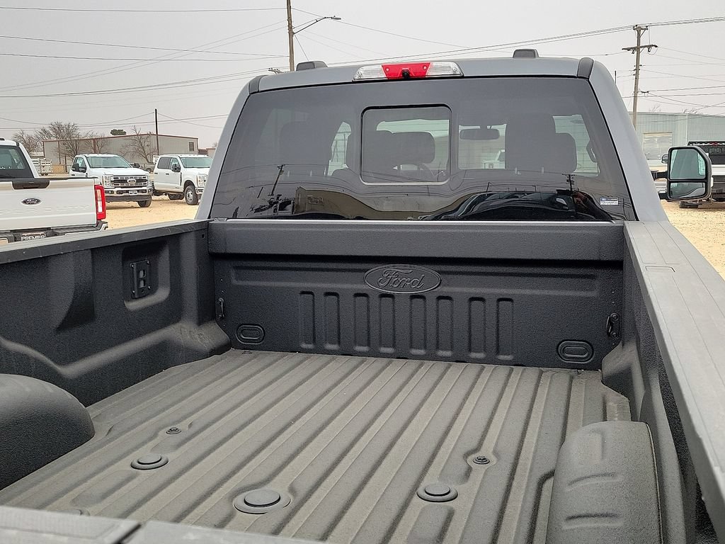 New 2026 Ford F350 Lariat w/ Black Appearance Package AWD/4WD image 15