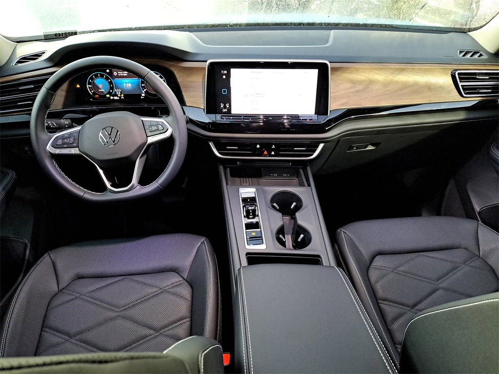New 2026 Volkswagen Atlas SE image 6