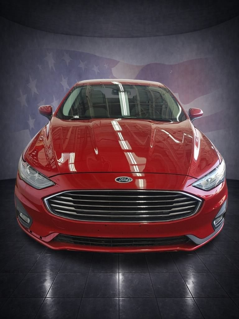 Used 2020 Ford Fusion SE w/ Equipment Group 151A FWD image 5