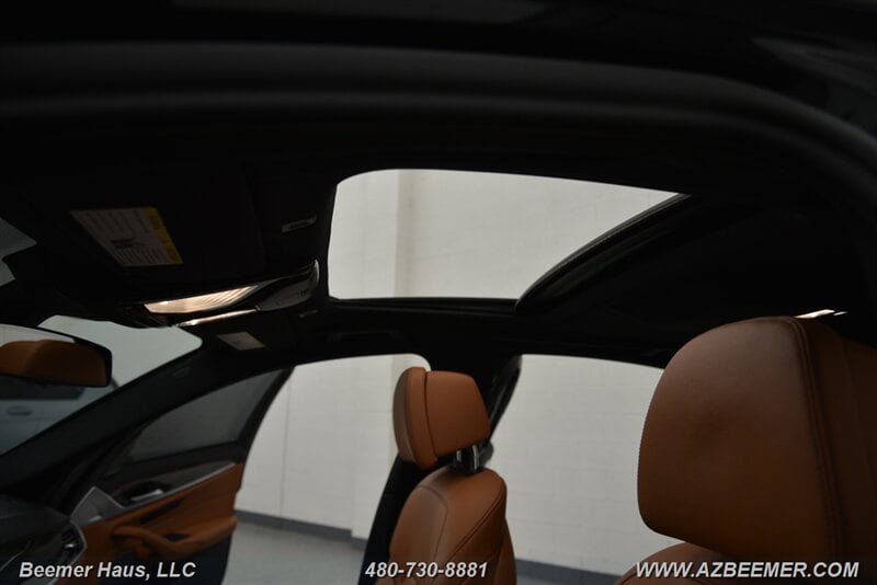 Used 2022 BMW M550i xDrive w/ Executive Package AWD/4WD image 41