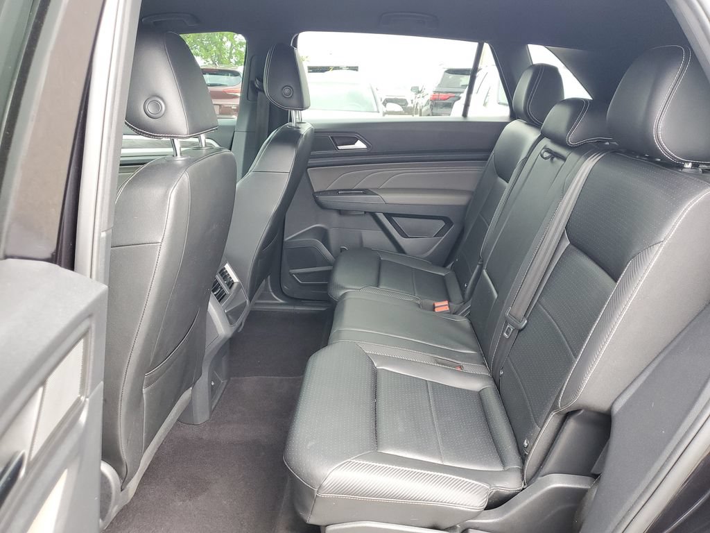 Used 2021 Volkswagen Atlas Cross Sport SE AWD/4WD image 13
