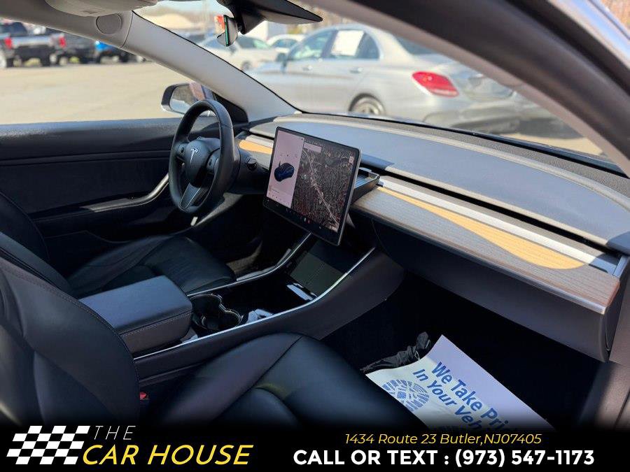 Used 2020 Tesla Model 3 Standard Range Plus RWD image 21