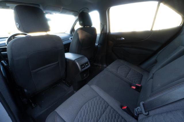 Used 2018 Chevrolet Equinox LT image 27