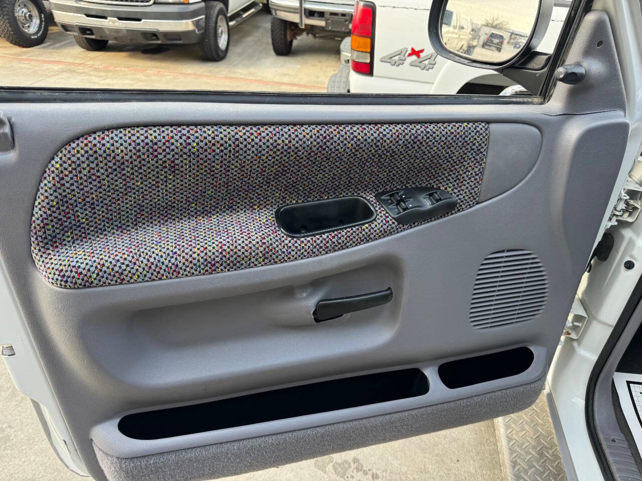 Used 1998 Dodge Ram 3500 Truck 4x4 Regular Cab image 19