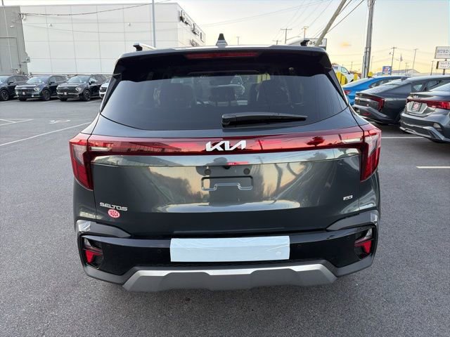New 2026 Kia Seltos SX w/ SX Sunroof Package image 4