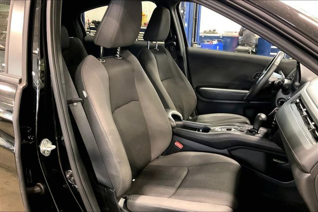 Used 2021 Honda HR-V Sport image 7