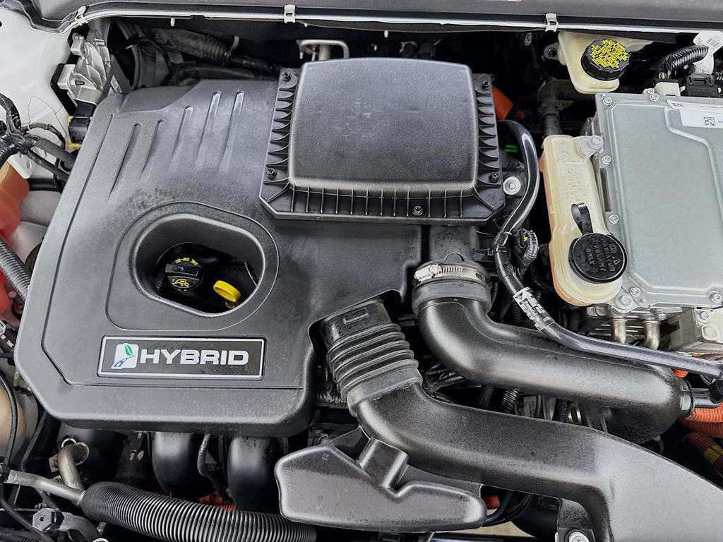 Used 2015 Ford Fusion SE w/ Equipment Group 502A FWD image 39