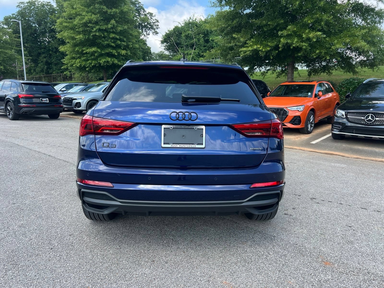 Used 2025 Audi Q3 2.0T Premium w/ Convenience Package AWD/4WD image 8