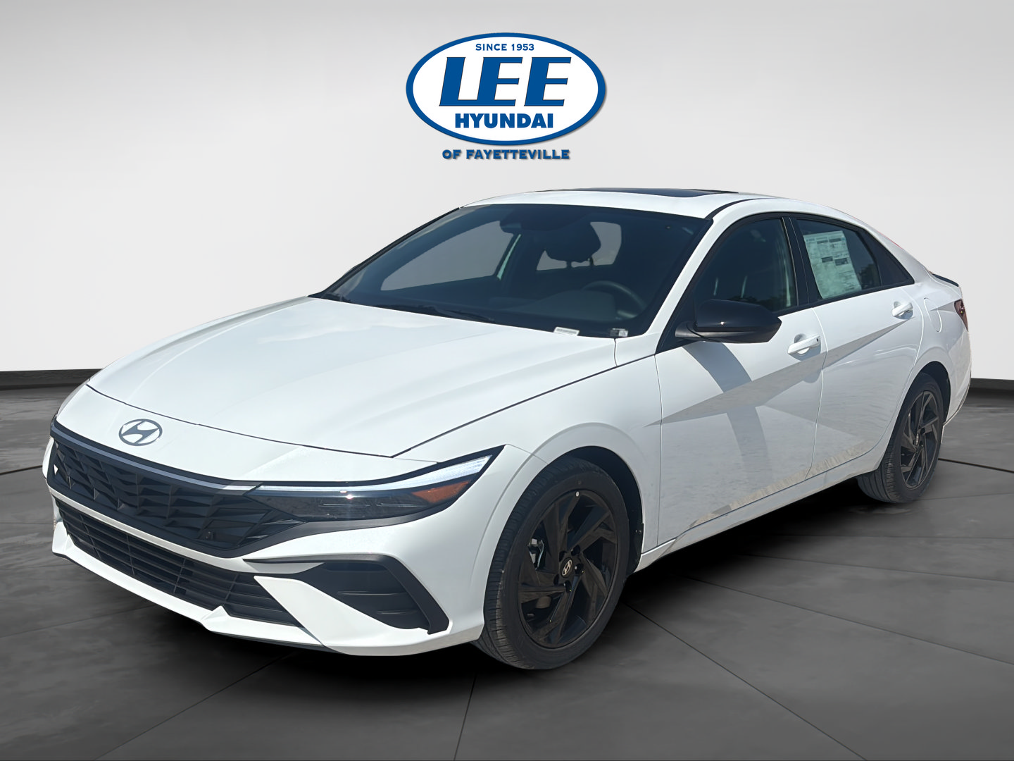 New 2026 Hyundai Elantra SEL Sport FWD image 3