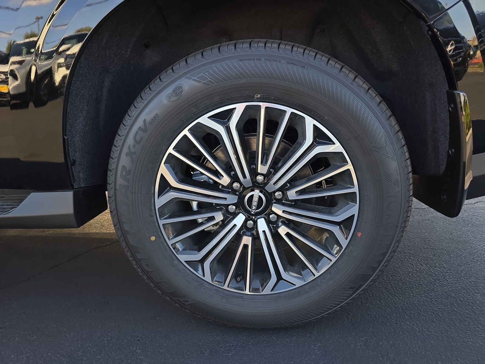 New 2026 Nissan Armada Platinum image 10