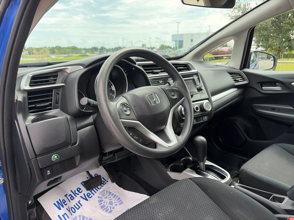 Used 2018 Honda Fit LX image 42