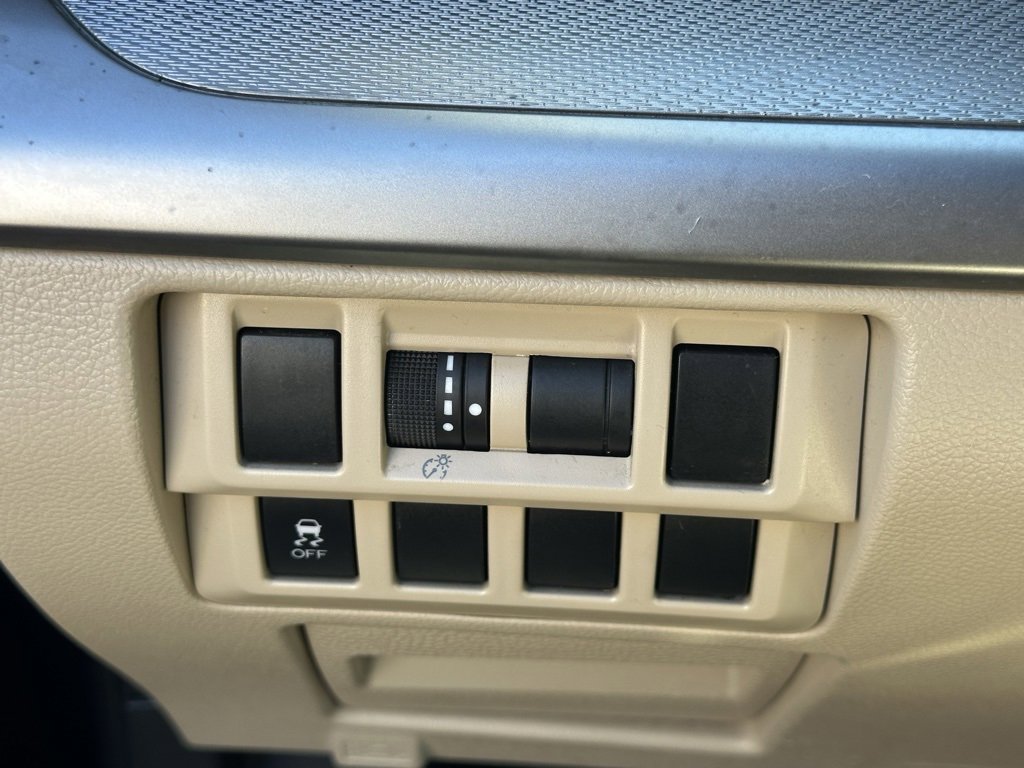 Used 2018 Subaru Outback 2.5i image 31